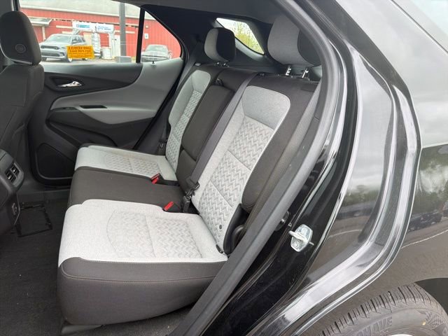 Used 2023 Chevrolet Equinox LS w/ LPO, Floor Liner Package FWD image 9