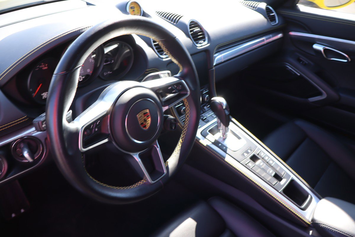 Used 2023 Porsche 718 Boxster S image 13