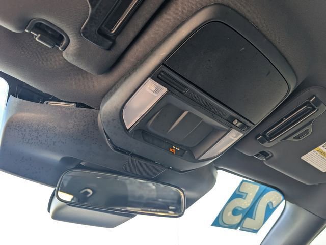 Used 2025 Subaru Forester Base image 28