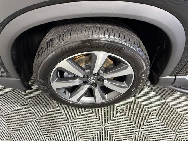 Used 2024 Honda Pilot Elite image 13