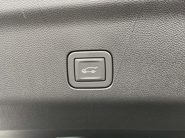 New 2026 Chevrolet Tahoe Z71 w/ Comfort Package AWD/4WD image 12