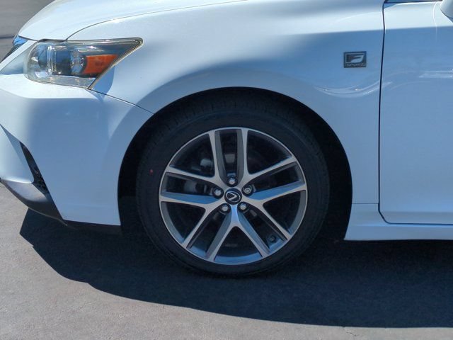 Used 2015 Lexus CT 200h w/ F Sport w/Nuluxe Interior FWD image 9