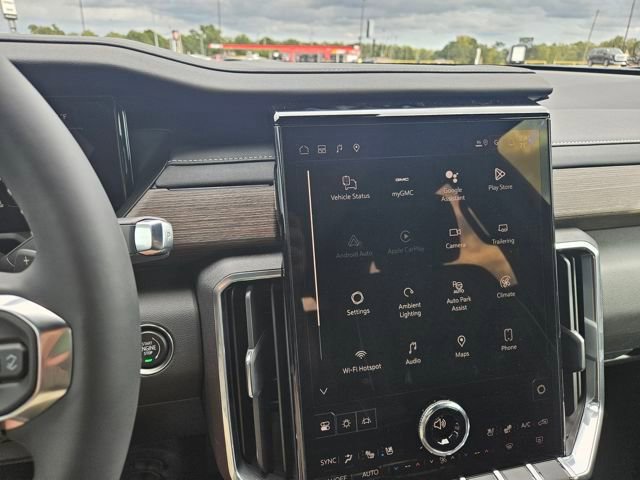New 2026 GMC Acadia Denali w/ Super Cruise Package image 17