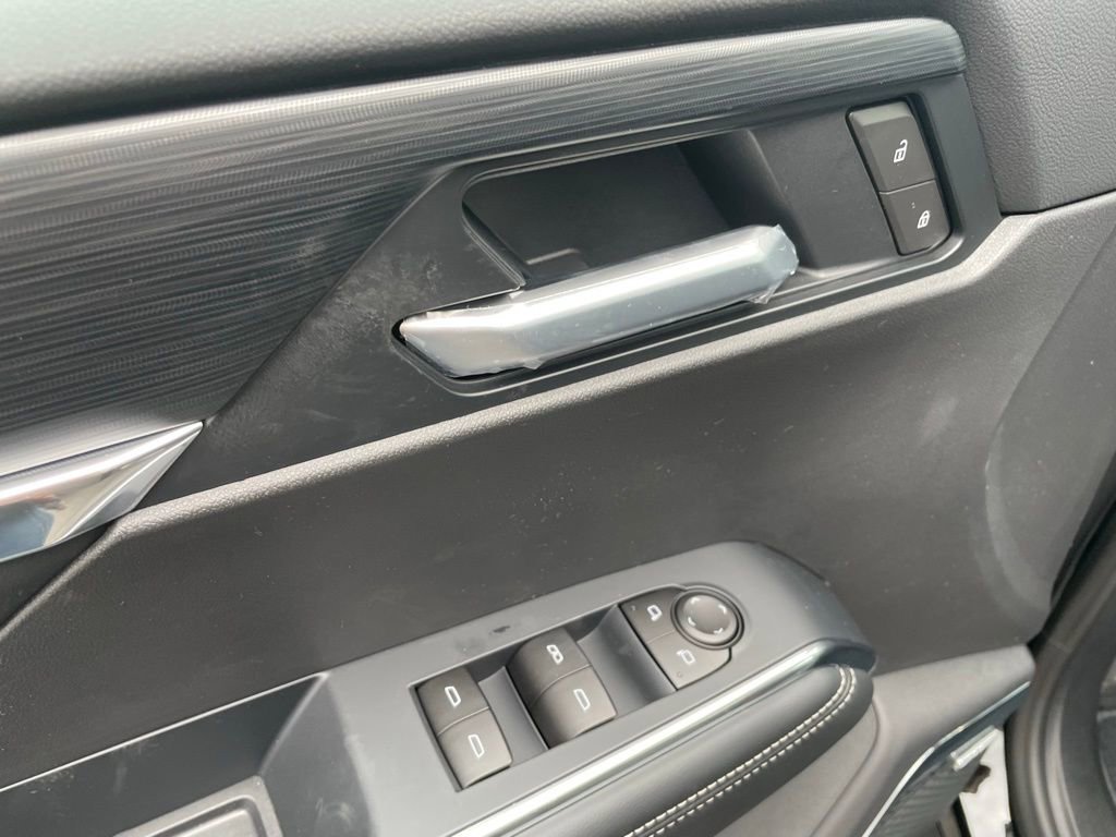 New 2026 GMC Acadia Elevation image 11