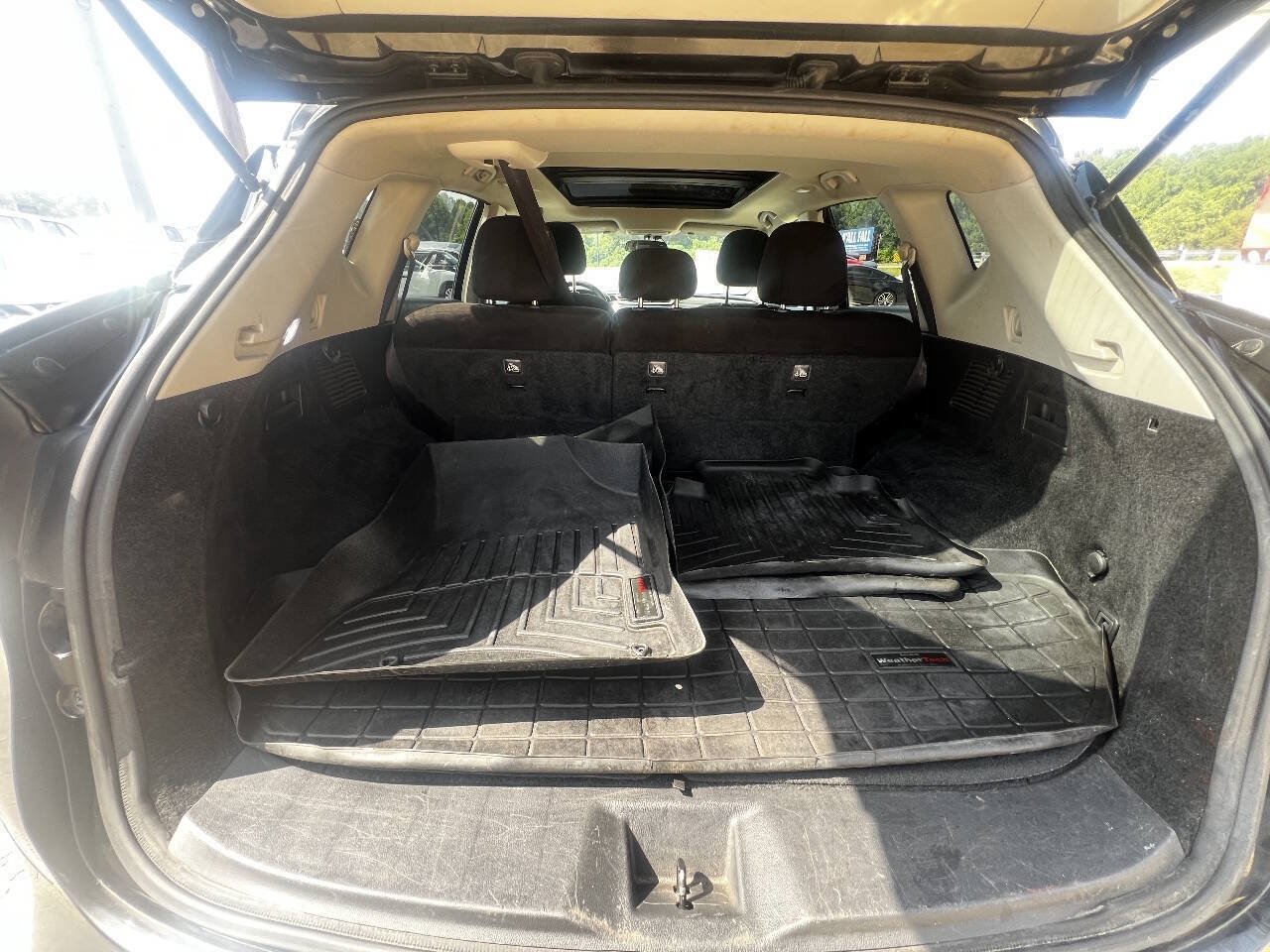 Used 2015 Nissan Murano SV w/ Premium Package FWD image 15