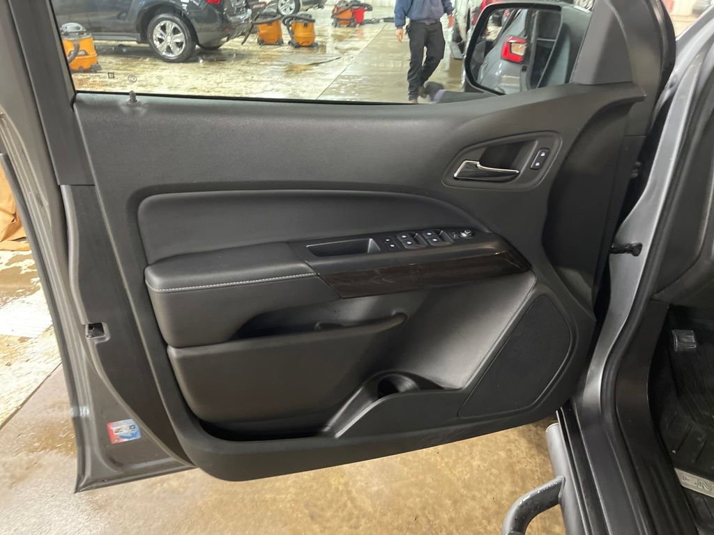 Certified 2022 GMC Canyon Elevation image 11