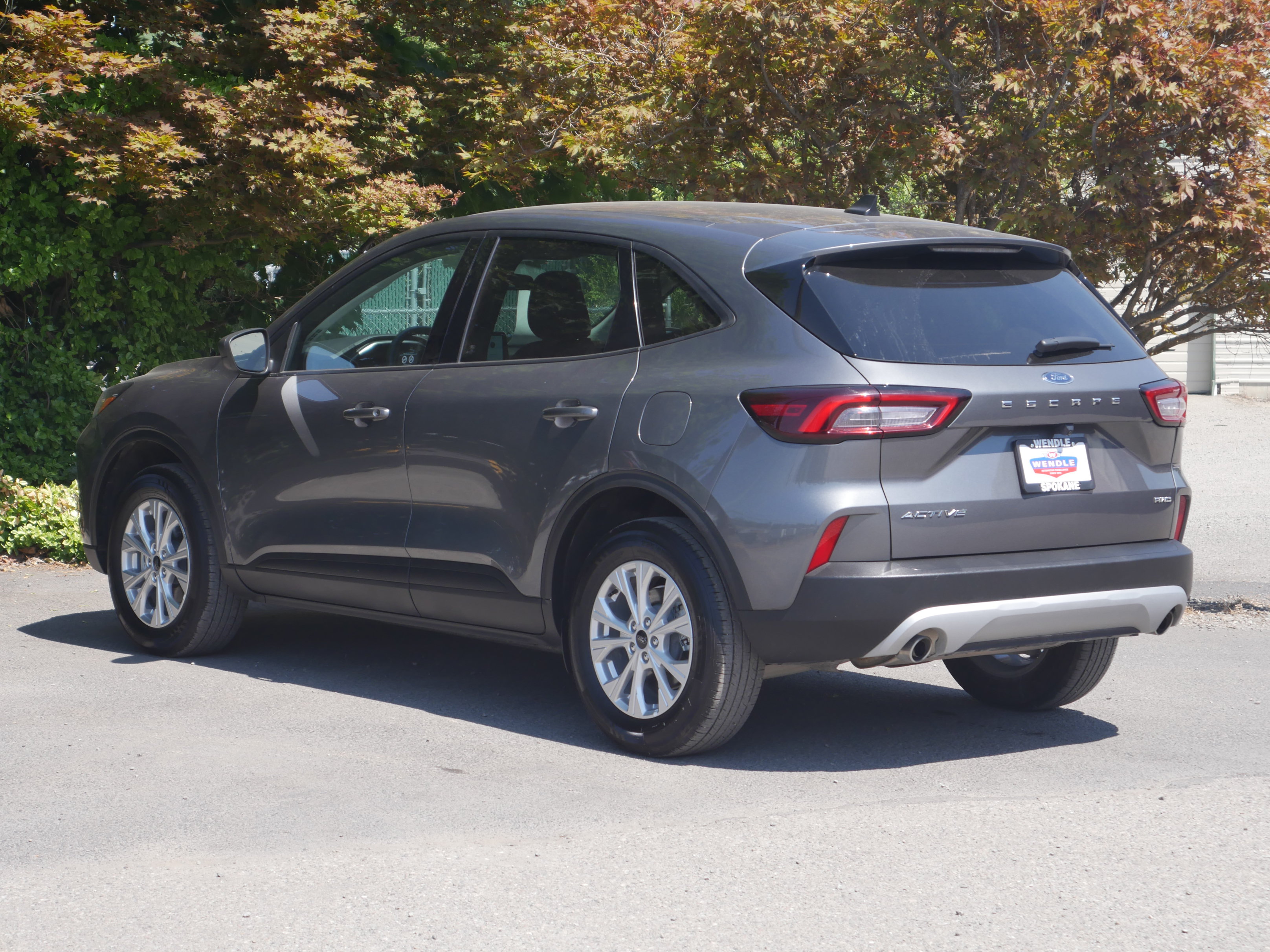 Certified 2025 Ford Escape Active AWD/4WD image 18