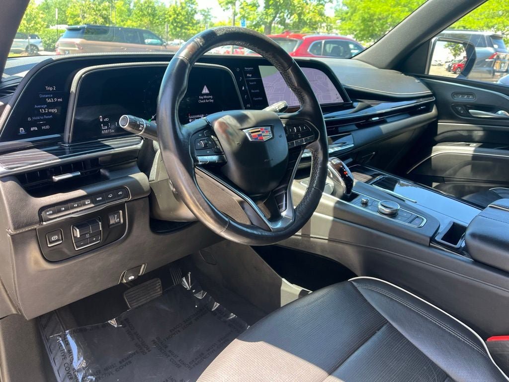 Used 2022 Cadillac Escalade Sport w/ Touring Package AWD/4WD image 29