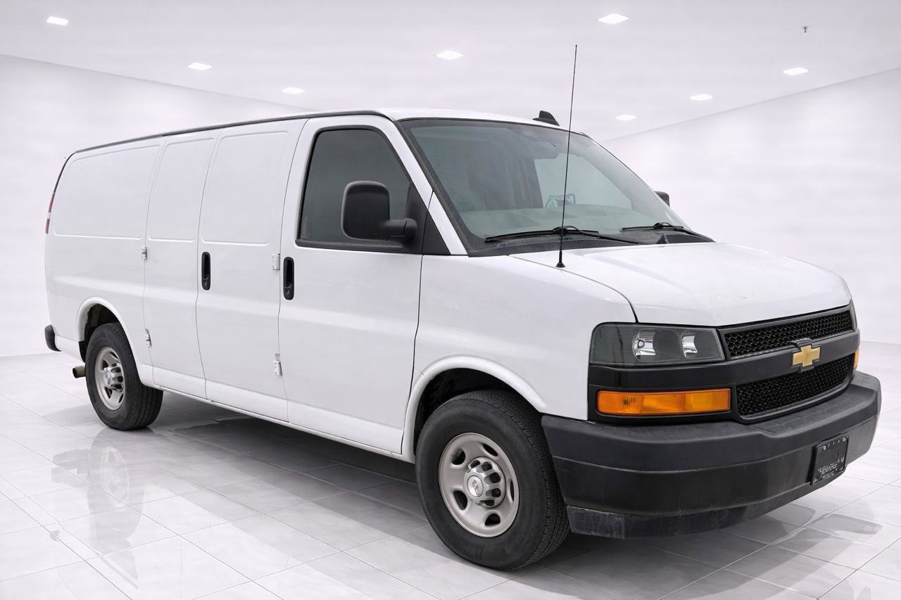 Used 2020 Chevrolet Express 2500 w/ Communications Package RWD image 2