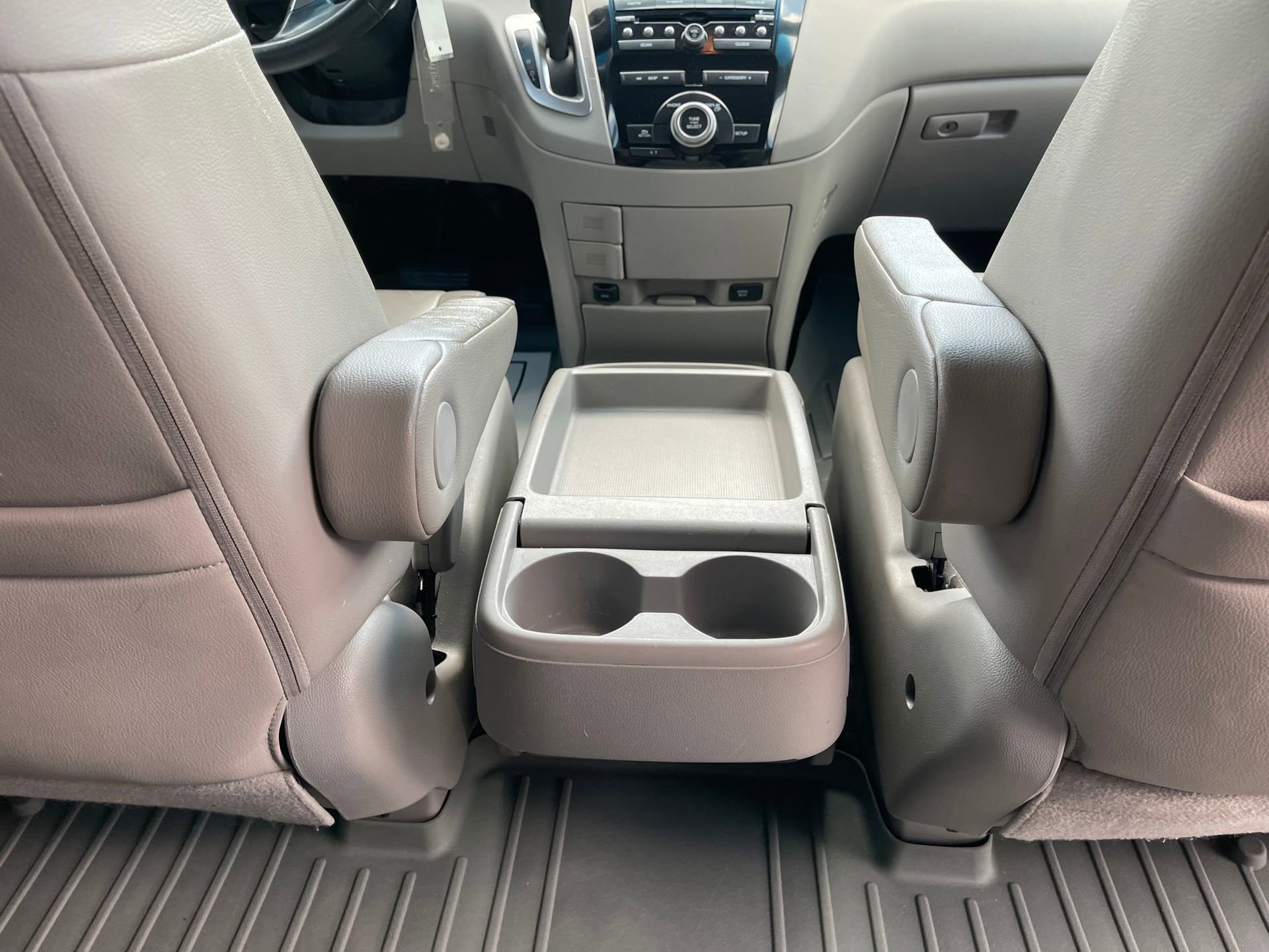 Used 2013 Honda Odyssey EX-L image 29