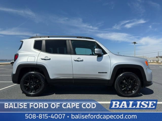 Used 2020 Jeep Renegade Altitude image 3