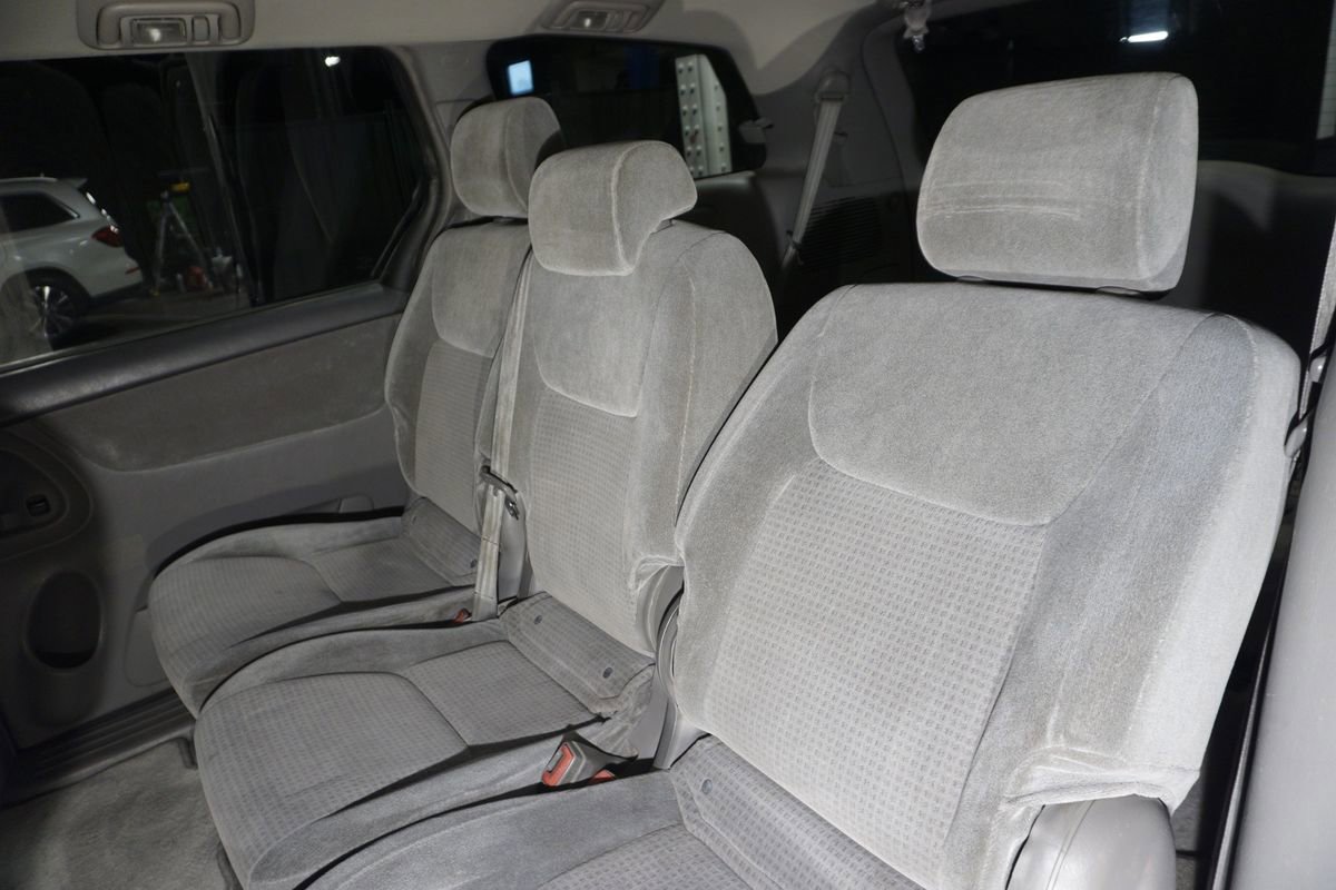 Used 2006 Toyota Sienna CE FWD image 17
