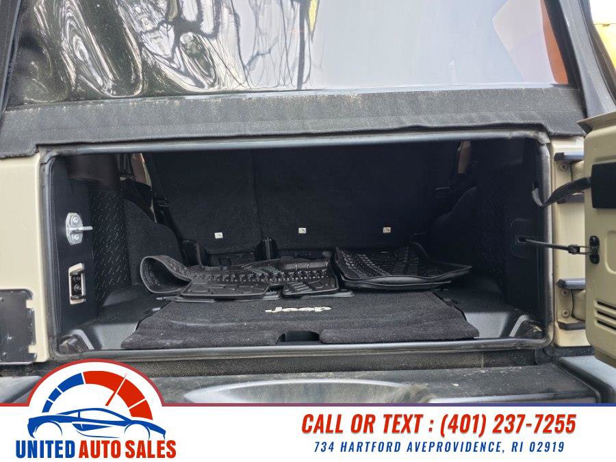 Used 2017 Jeep Wrangler Unlimited Sport AWD/4WD image 11