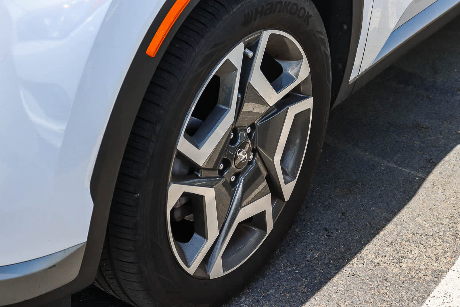 Used 2024 Hyundai Palisade SEL w/ Premium Package FWD image 4
