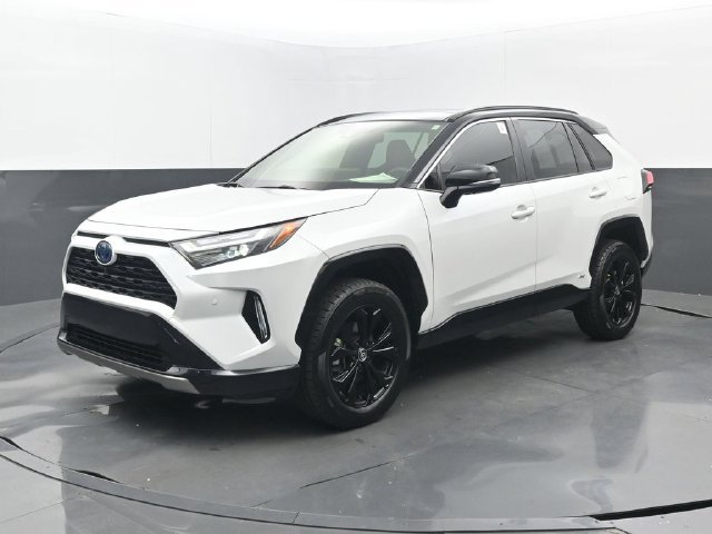 Used 2024 Toyota RAV4 XSE w/ Advanced Technology Package AWD/4WD image 24