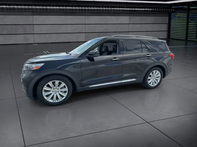 Used 2022 Ford Explorer Limited w/ Equipment Group 301A image 5