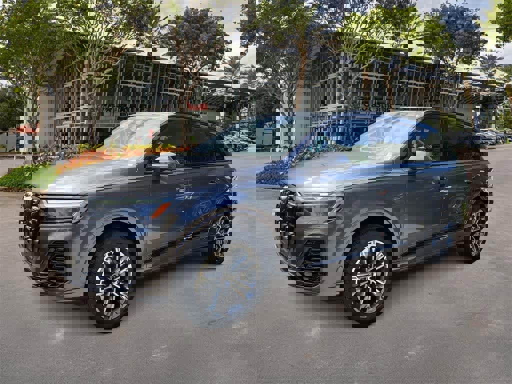 New 2026 Audi Q7 3.0T Premium