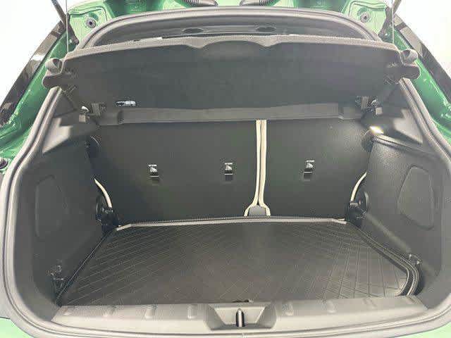 Used 2026 MINI Cooper 4-Door Hardtop FWD image 5