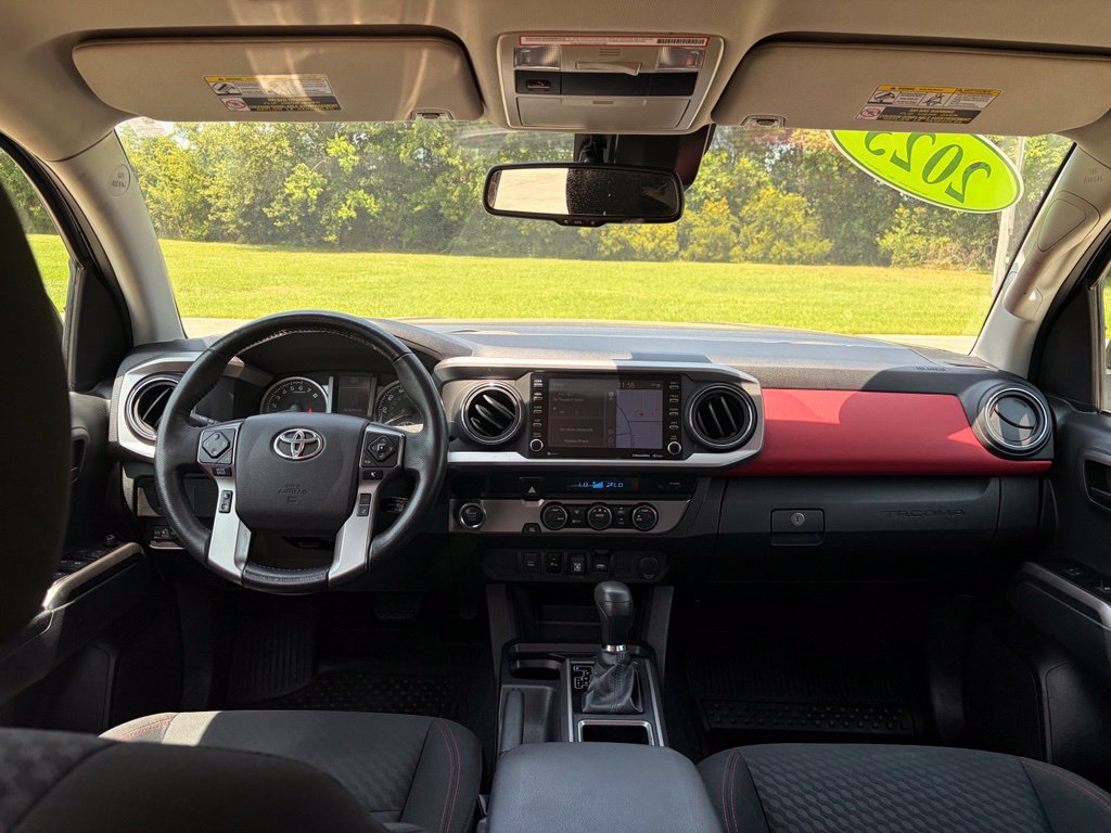 Used 2023 Toyota Tacoma SR5 RWD image 12