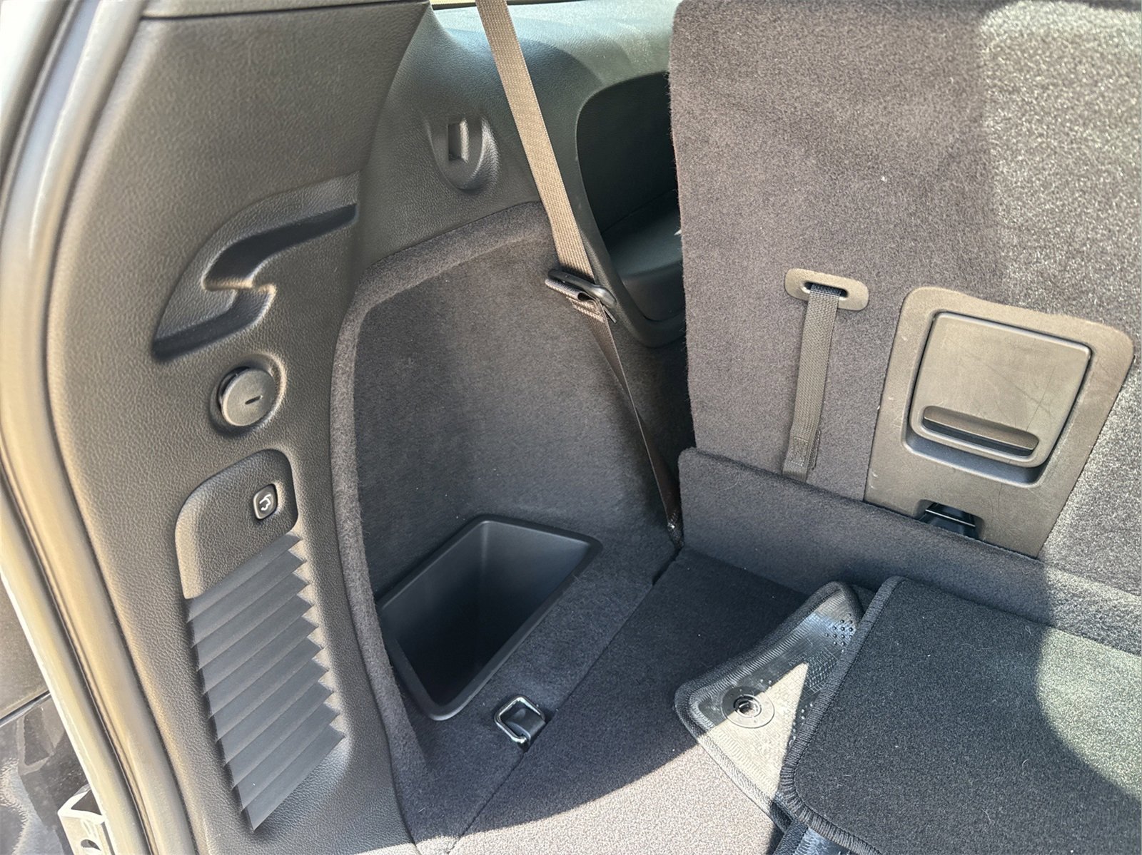 Used 2024 Dodge Durango R/T image 17