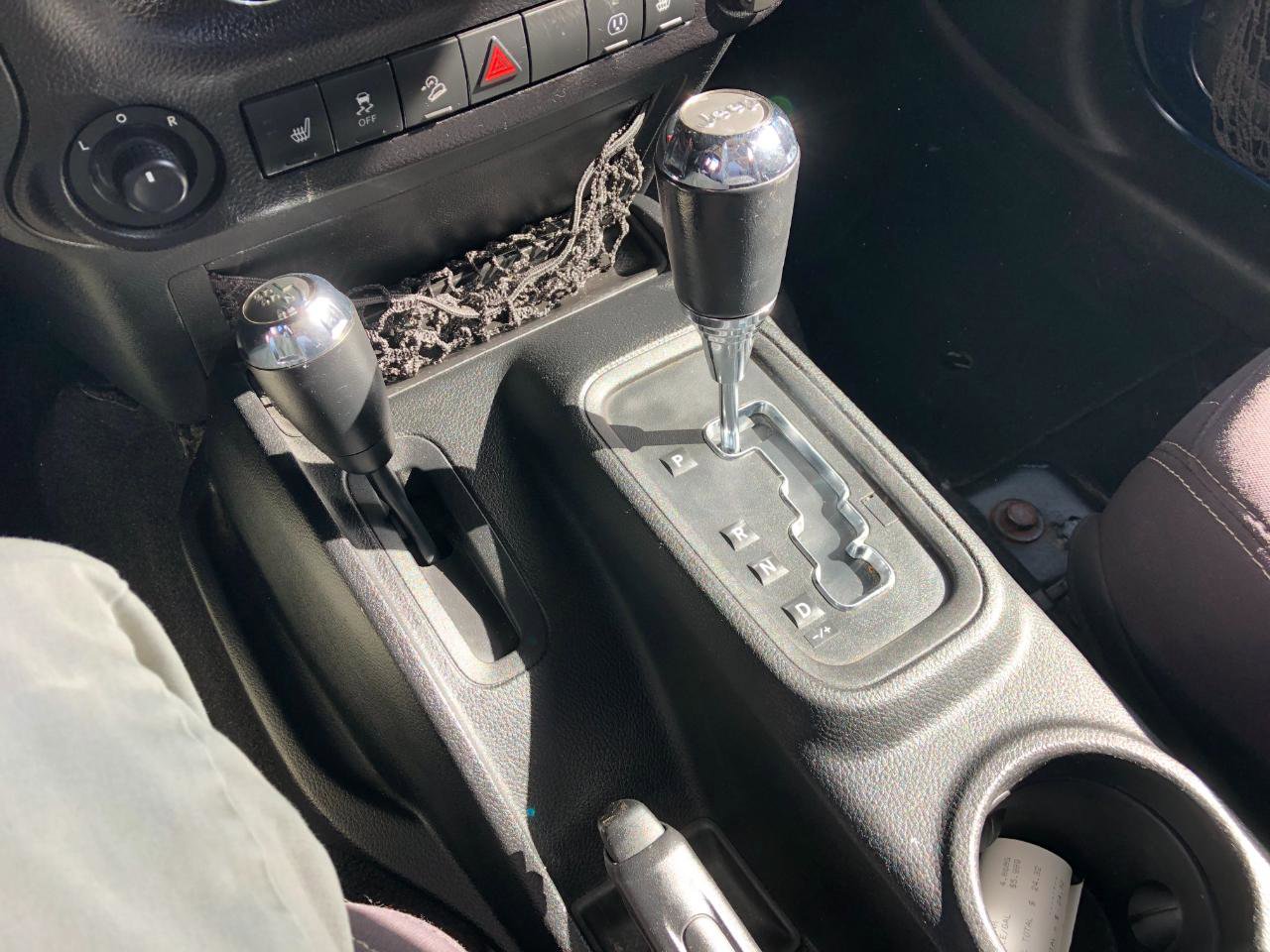 Used 2013 Jeep Wrangler Unlimited Sahara w/ Trailer Tow Group AWD/4WD image 33