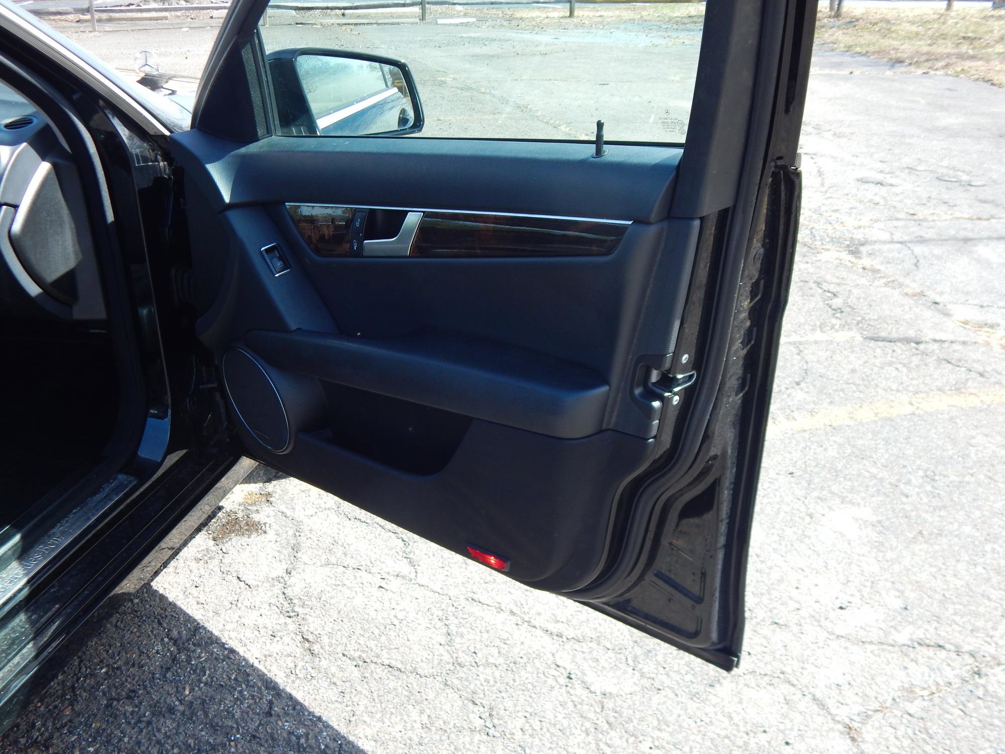 Used 2012 Mercedes-Benz C 300 SEDAN 4-DR image 16