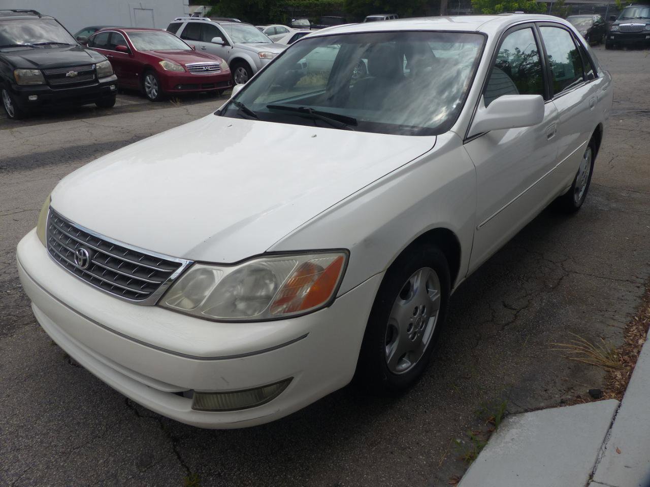 Used 2004 Toyota Avalon XL FWD image 2
