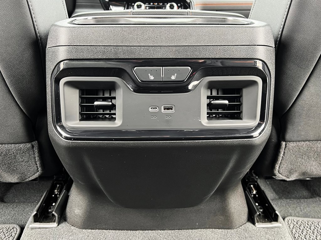 Used 2025 GMC Sierra 1500 AT4 w/ Technology Package image 24