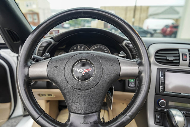 Used 2006 Chevrolet Corvette Convertible w/ Preferred Equipment Group RWD image 30