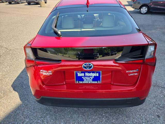 Used 2019 Toyota Prius Limited w/ Premium Convenience Package FWD image 2