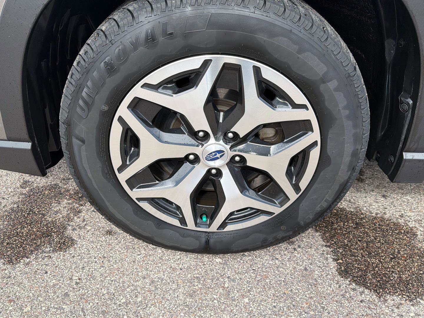 Used 2020 Subaru Forester Premium image 7