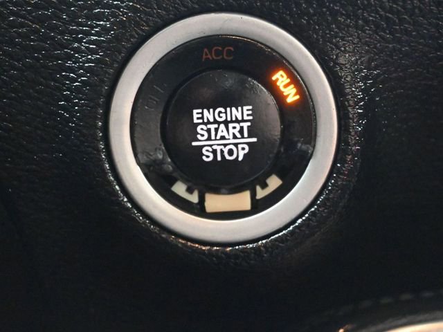 Used 2020 Dodge Challenger SXT image 24