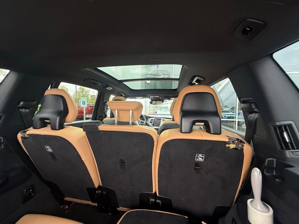 Used 2017 Volvo XC90 T6 Momentum AWD/4WD image 26