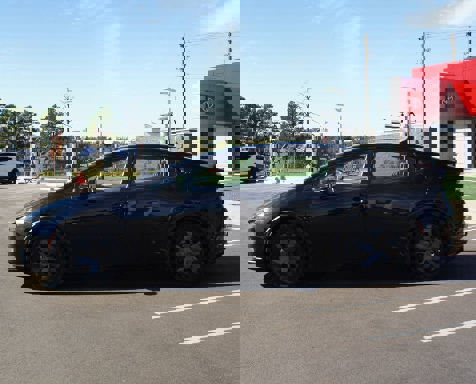 Used 2024 Toyota Prius LE image 11