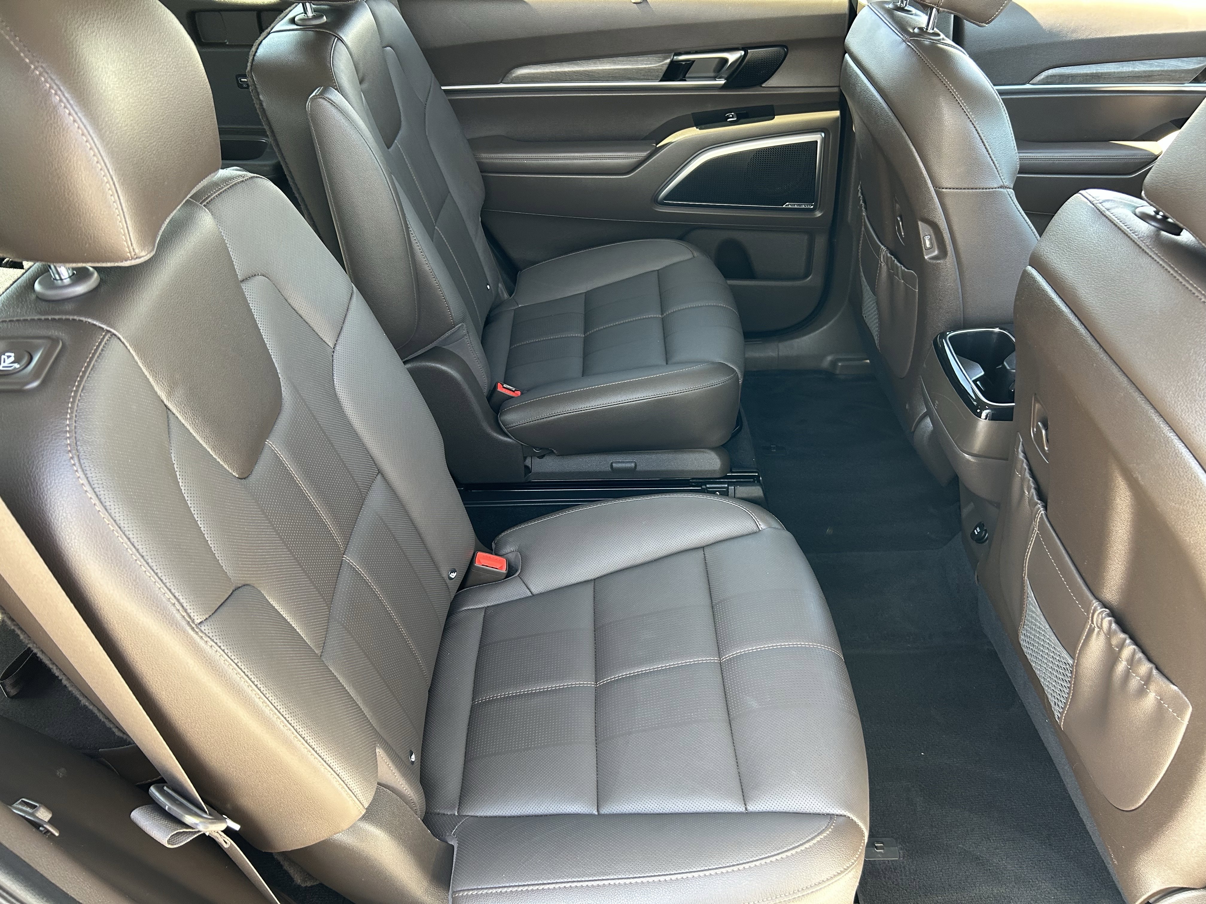 Used 2021 Kia Telluride SX w/ Nightfall Edition Package image 15