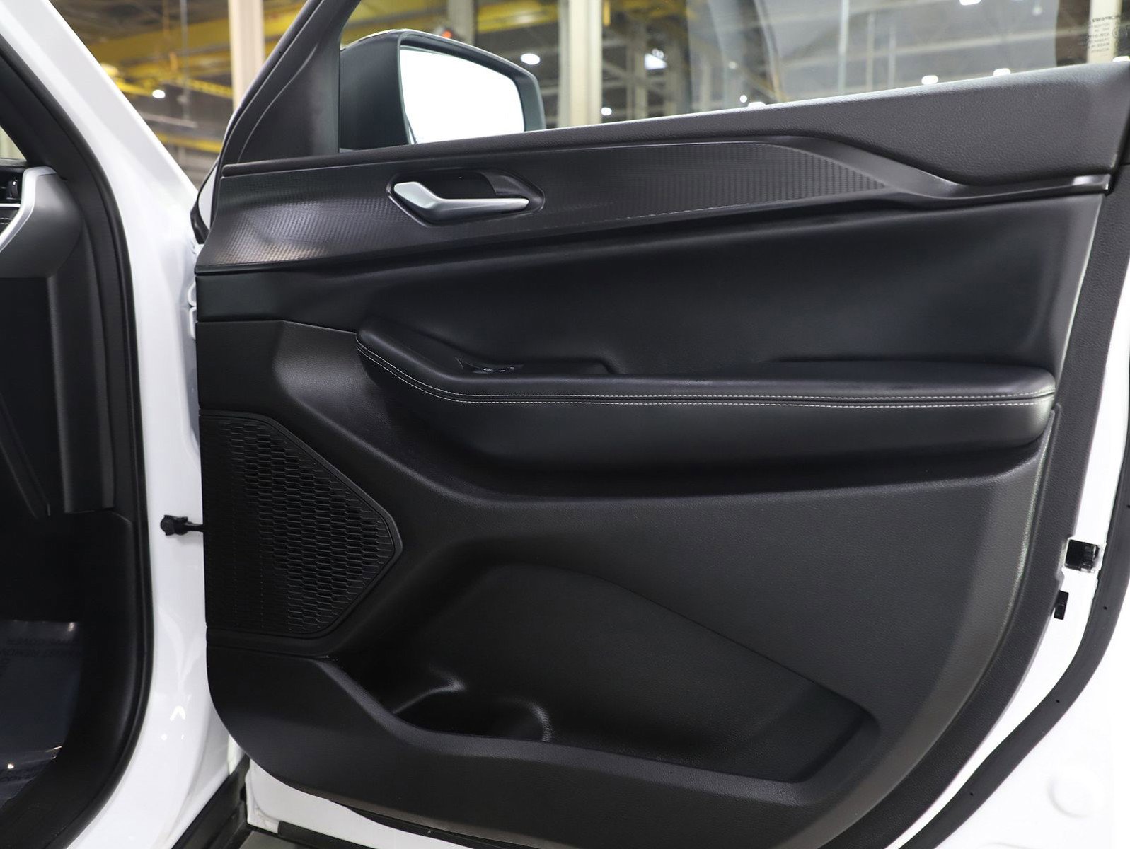 Used 2024 Jeep Grand Cherokee Laredo X w/ Luxury Tech Group I image 9