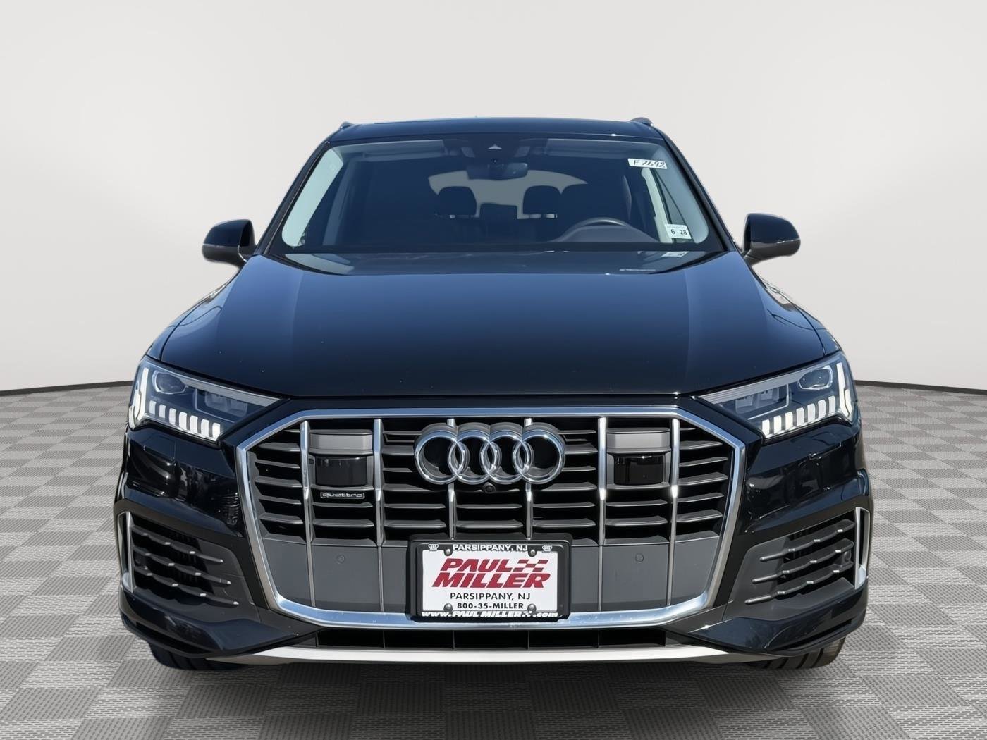 Used 2023 Audi Q7 3.0T Premium w/ Convenience Package image 2