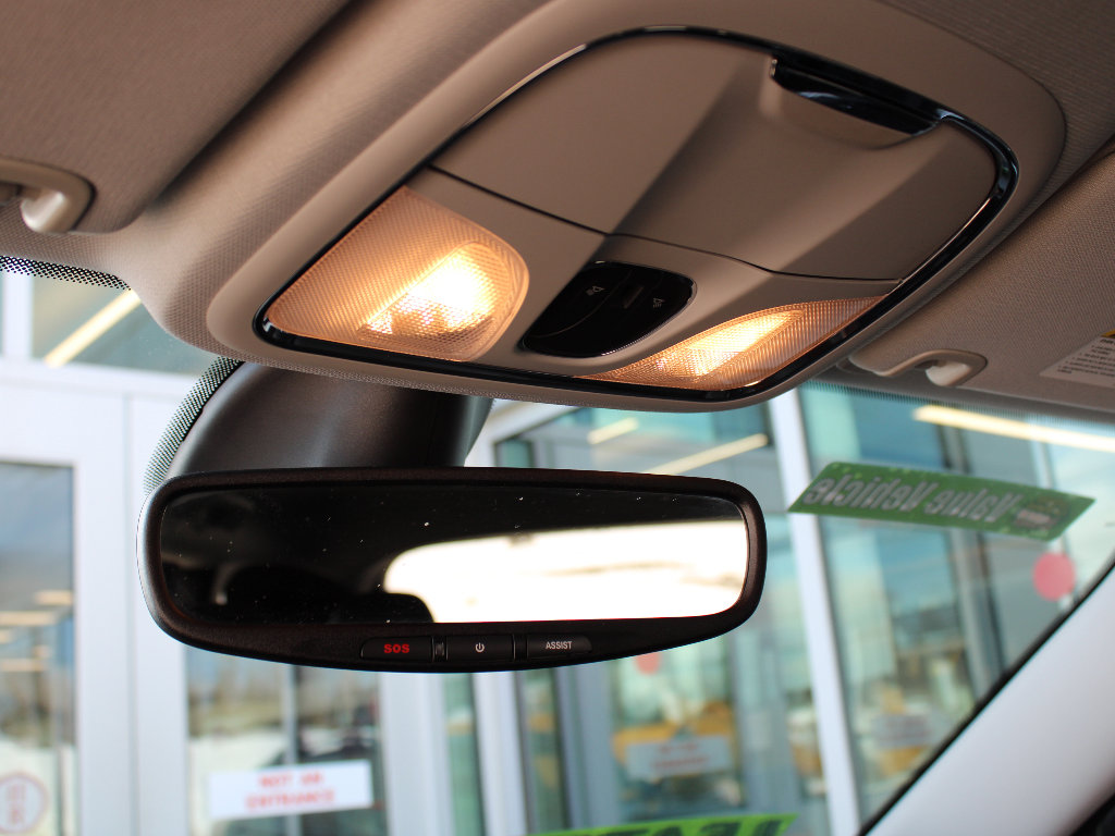 Used 2019 Jeep Cherokee Limited w/ Luxury Group image 17