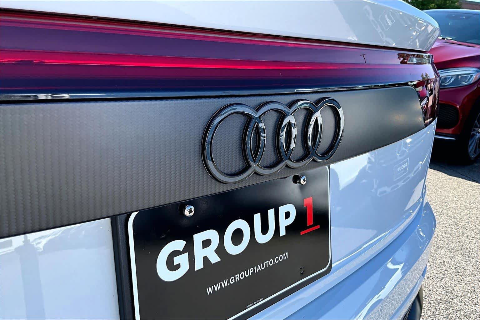Used 2025 Audi RS Q8 performance AWD/4WD image 30