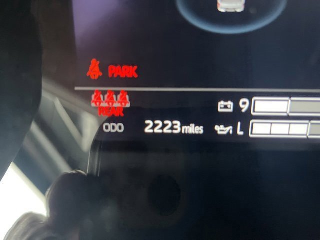 Used 2025 Toyota Tundra Limited image 15