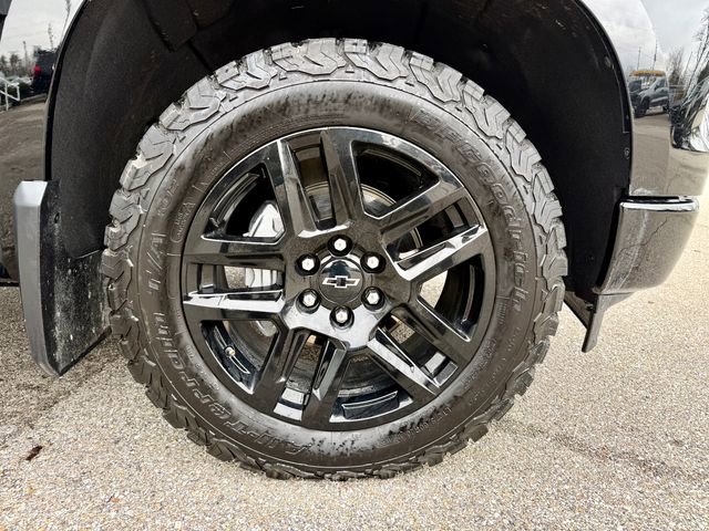 Used 2024 Chevrolet Silverado 1500 RST image 30