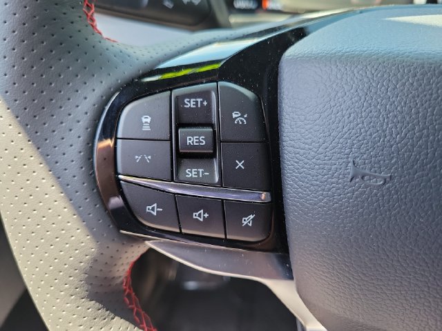 Used 2026 Ford Explorer ST-Line w/ ST-Line Street Pack RWD image 5