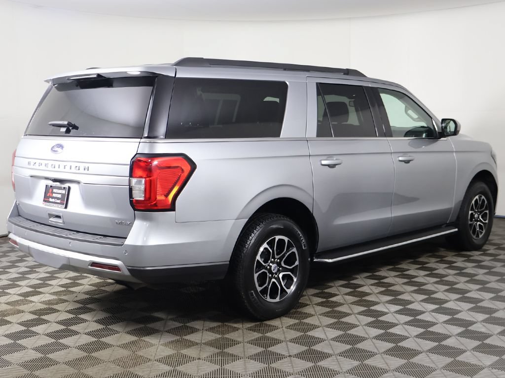 Used 2022 Ford Expedition Max XLT AWD/4WD image 12
