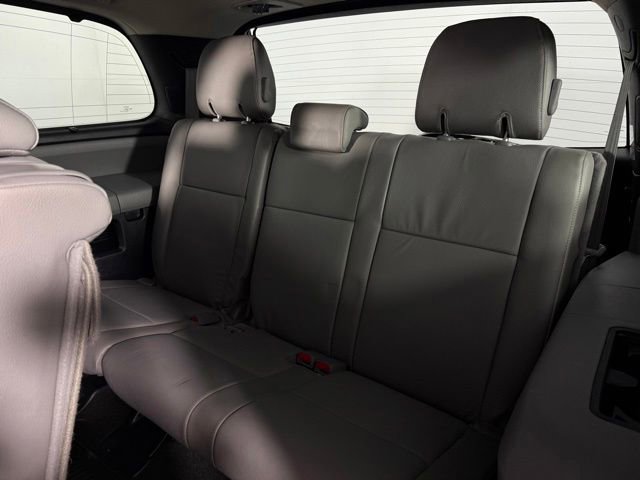 Used 2021 Toyota Sequoia Limited AWD/4WD image 18