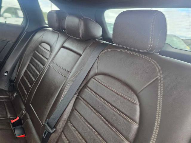 Used 2018 Mercedes-Benz GLC 300 4MATIC image 19