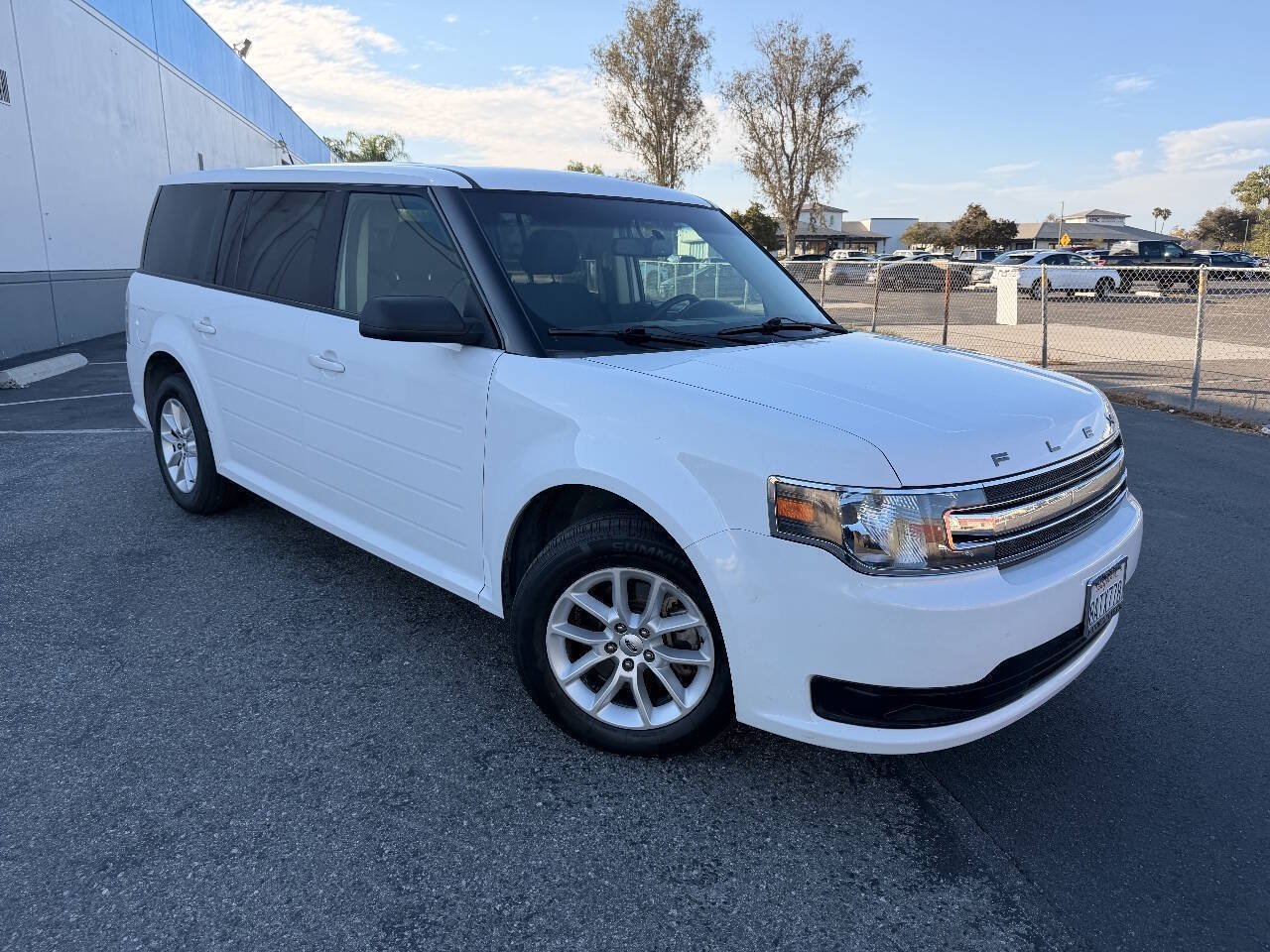 Used 2017 Ford Flex SE FWD image 5
