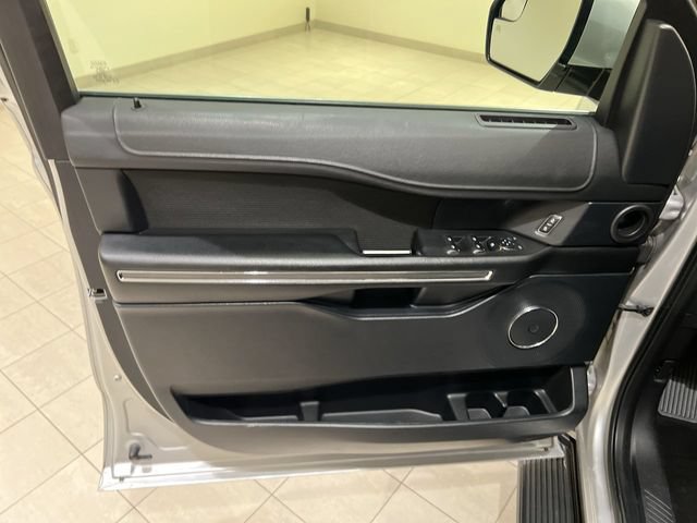 Certified 2019 Ford Expedition XLT RWD image 20