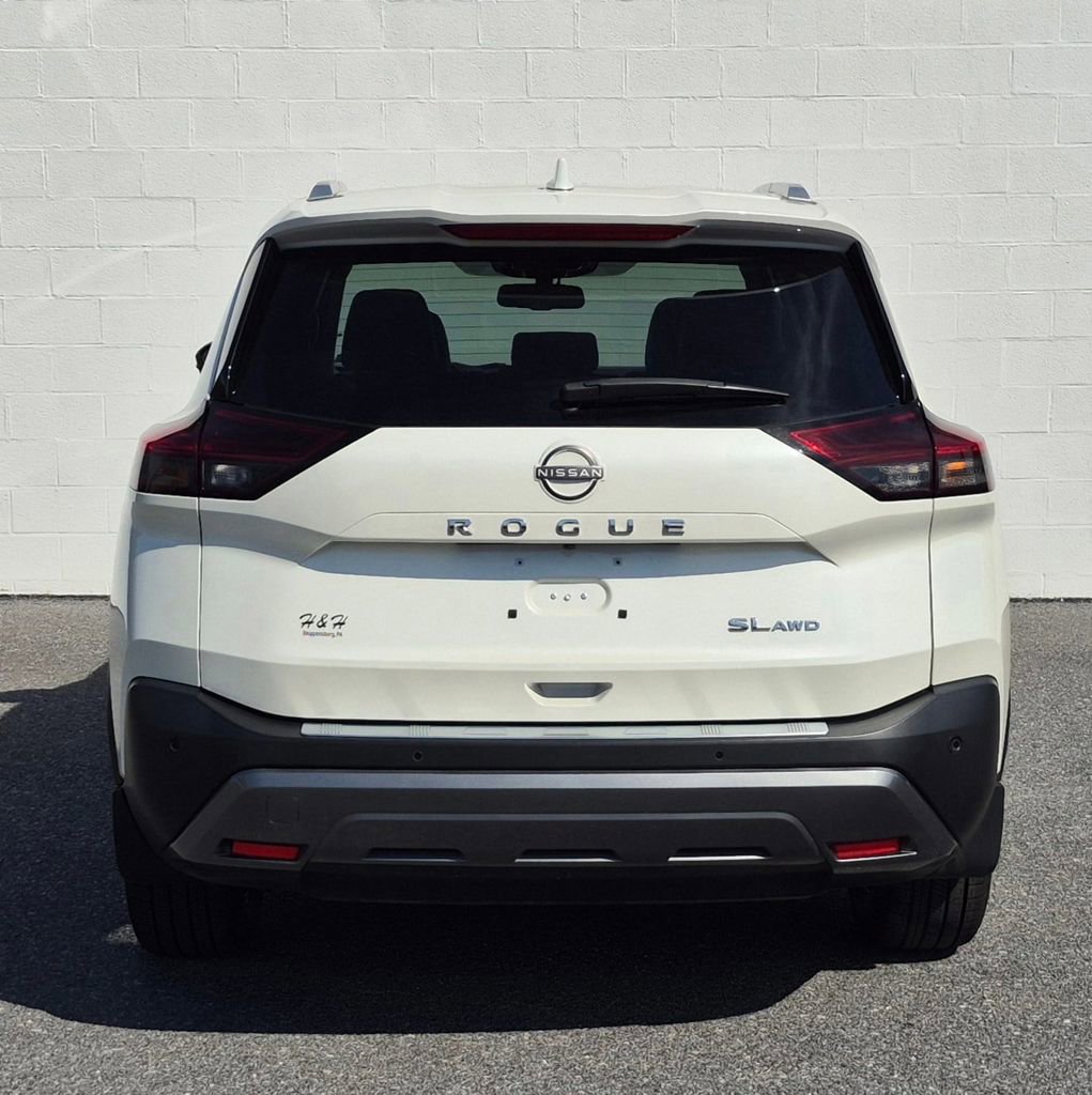 Used 2023 Nissan Rogue SL w/ SL Premium Package image 18