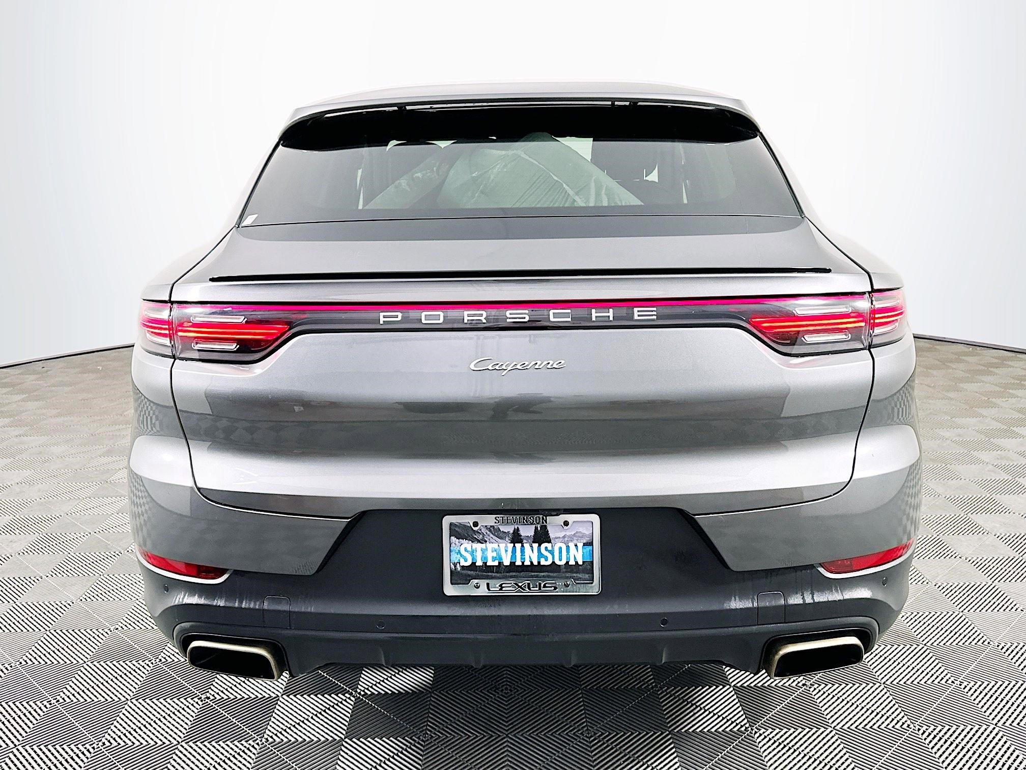 Used 2021 Porsche Cayenne Coupe image 6