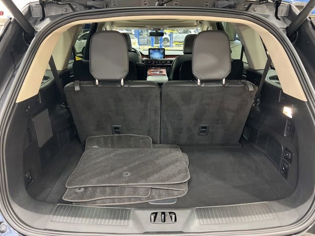 Used 2024 Lincoln Aviator Reserve w/ Equipment Group 201A AWD/4WD image 20